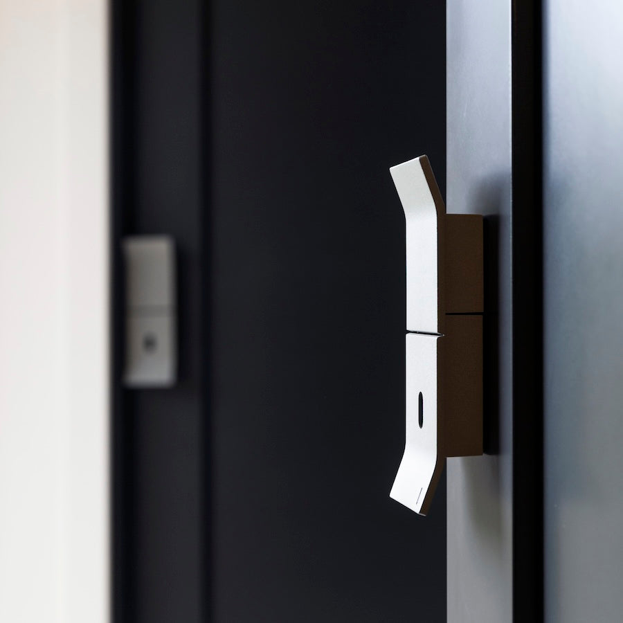 LEARO dørhåndtak – Titangrå